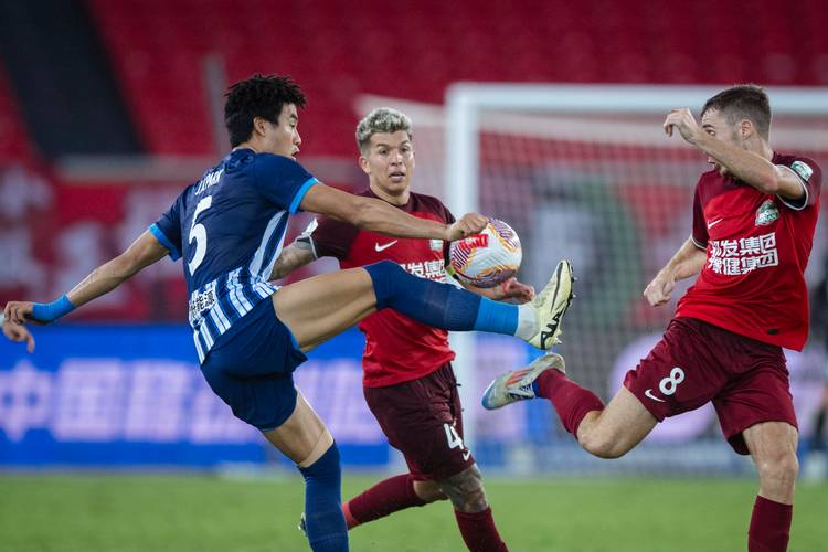 中超第25轮 武汉三镇2:5河南俱乐部酒祖杜康Match Day比赛日纪实