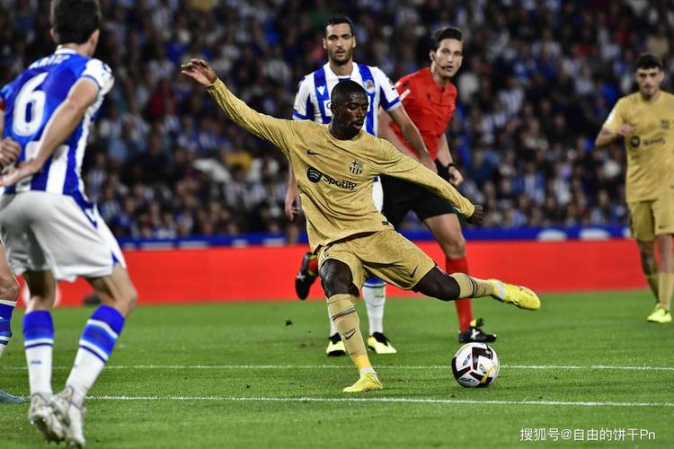 双足怪！登贝莱：我右脚射门比左脚更准，在场上可以迅速切换用脚