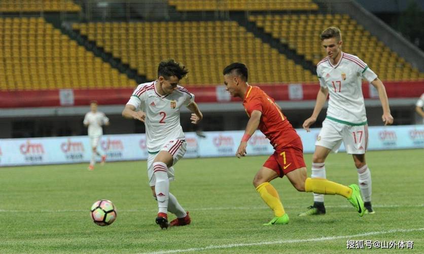 官方:19岁小将刘昊雨加盟加泰二级联赛球队国际巴塞罗那