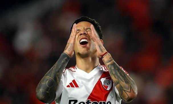 河床主帅:裁判没有很好的控制比赛,他的糟糕表现最终让我们出局