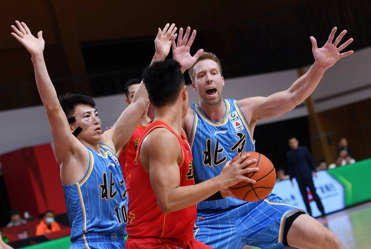 北京男篮分享篮协感谢信：为国效力是首钢队每一位成员无上荣光