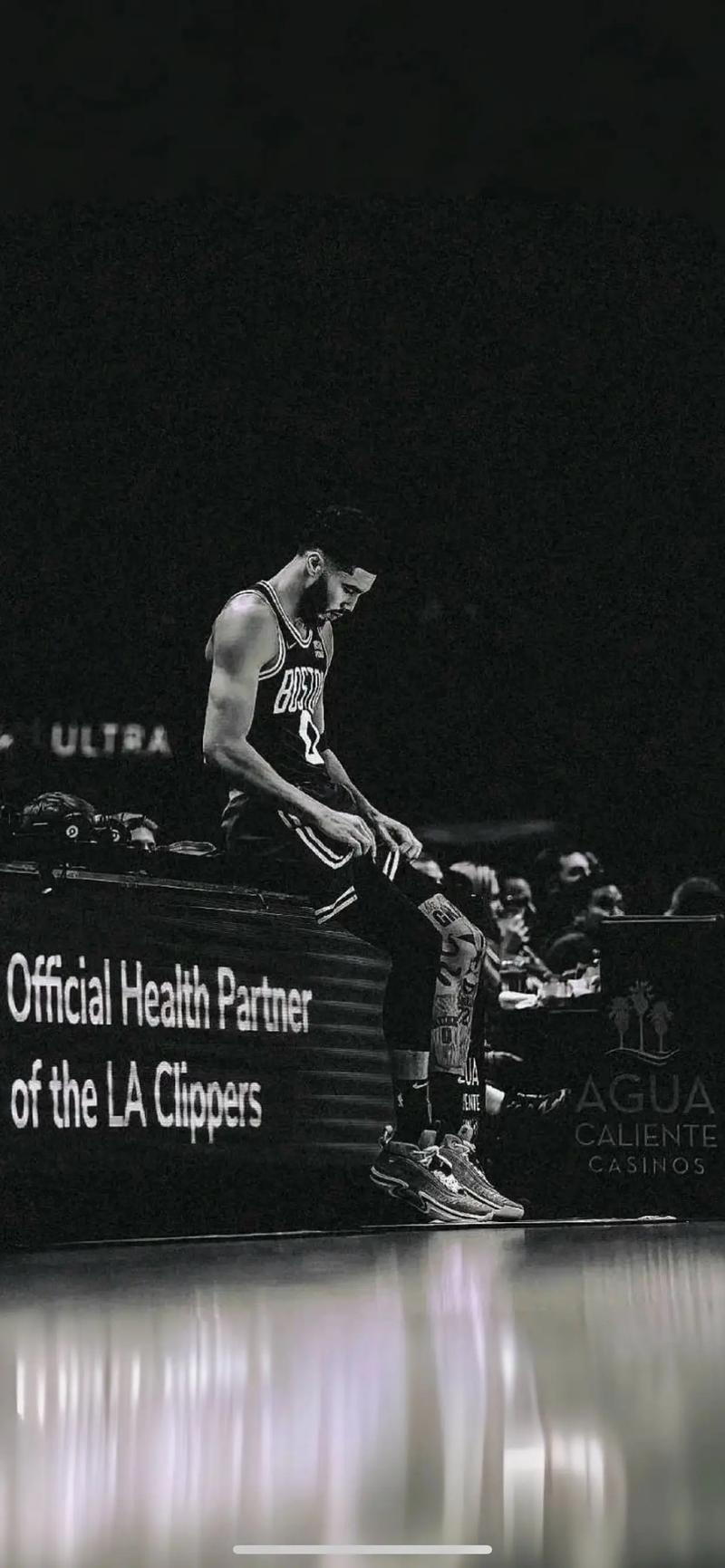 主刀医生：从没见过比塔图姆更强壮的小腿 他不会肌力下降