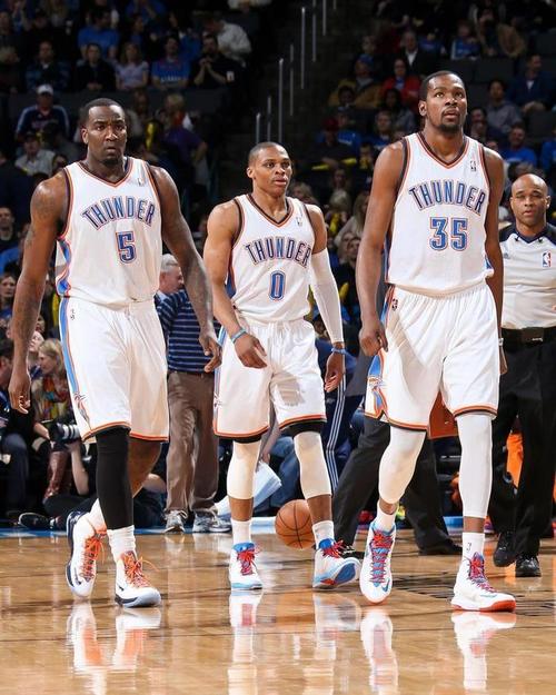 帕金斯：克莱4冠中就1次是二当家 之后3次勇士有KD&维金斯