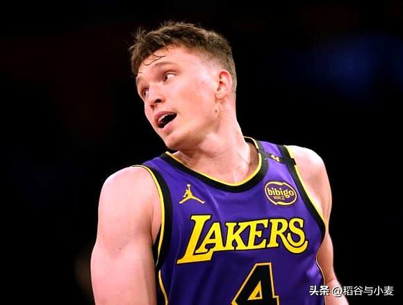 围巾是目标!Stein:湖人想要攻防兼备&能提升球队上限的侧翼球员