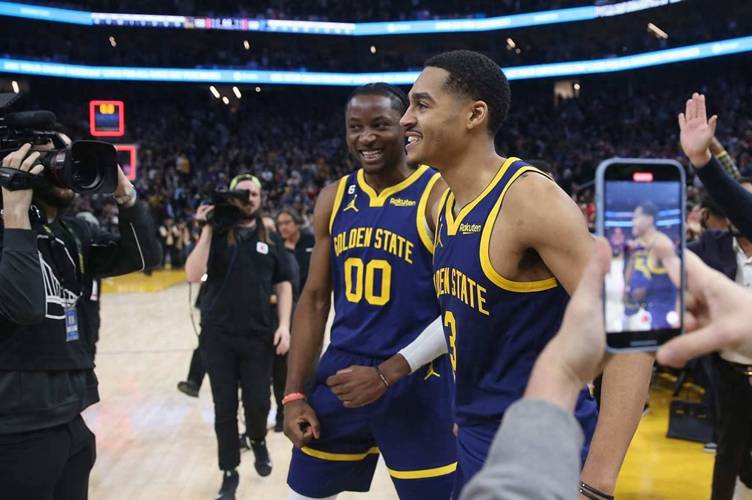 经纪人：詹韦都磨合了半赛季 说库明加不搭巴特勒是不对的！