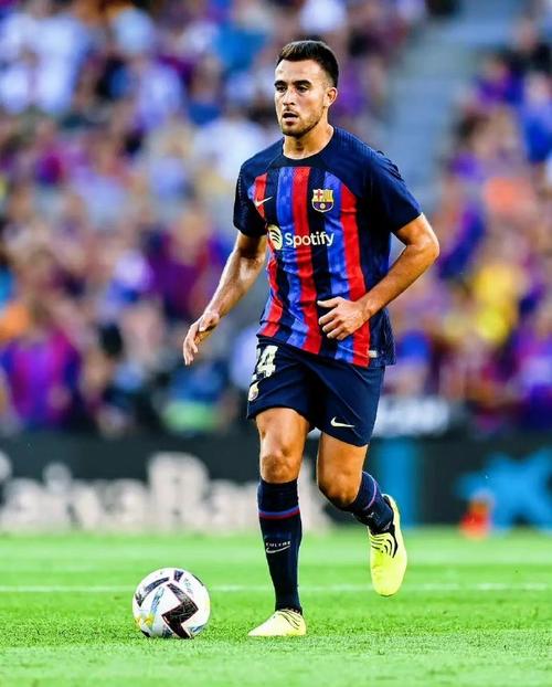 补射破门！埃里克-加西亚社媒：精彩的逆转展现了韧性和斗志