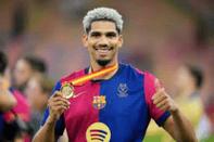 头球破门！阿劳霍社媒：我们怀着谦逊又迈出一步，继续前进！