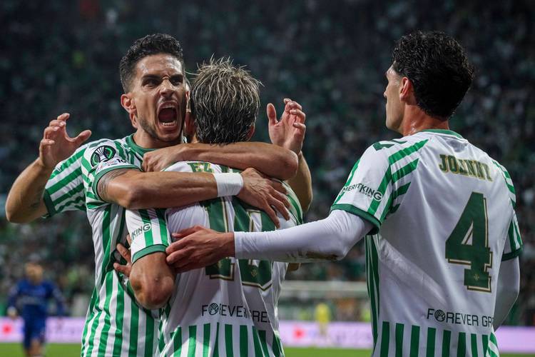 切尔西祝巴拉克49岁生日快乐，效力蓝军期间出战167场26球21助