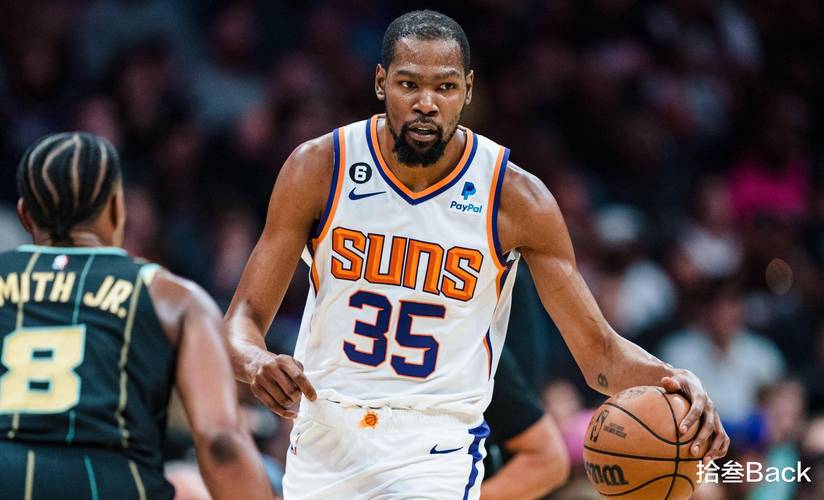 名嘴:杜兰特走后布克再次成为太阳的门面他还有2、3年巅峰期