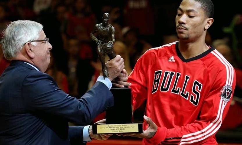 同一届选秀出现两个MVP有多难NBA至今仅出现5次，84、96届上榜