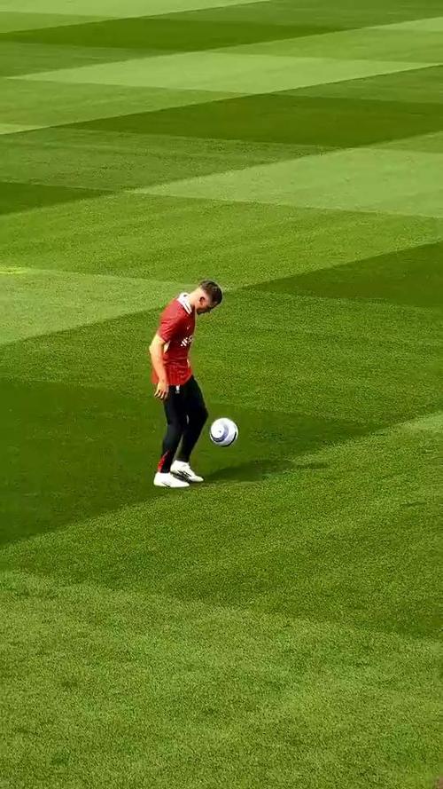 维尔茨专访:我可以更快一点出球安菲尔德更胜一筹