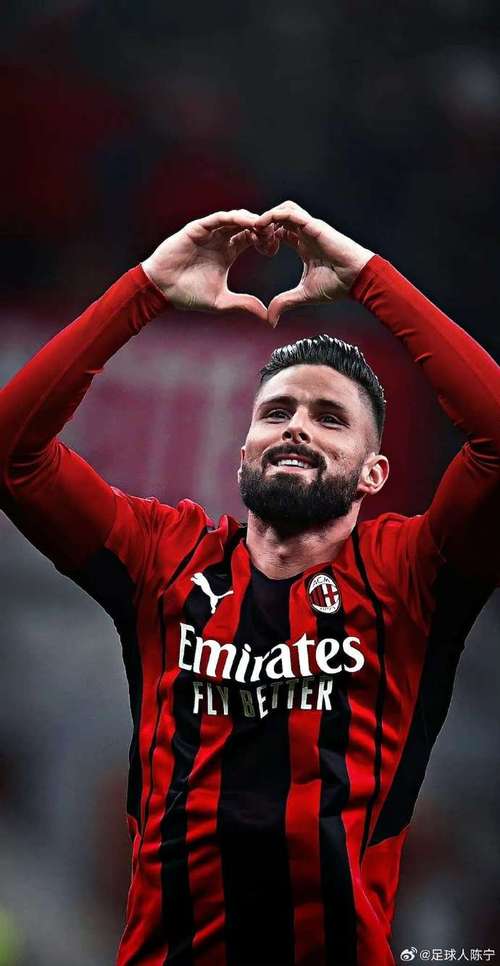 飞翔的大吉鲁吉鲁高高跃起头球制胜,近39岁高龄回欧洲5场3球