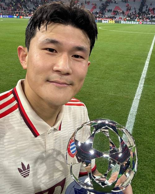 法尔克:如果金玟哉离队,拜仁可能尝试免签格伊