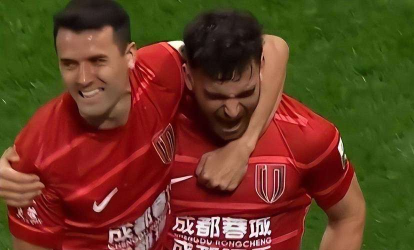 一场3：3让成都蓉城付出惨重代价又遭致命重创中超争冠更加悬了