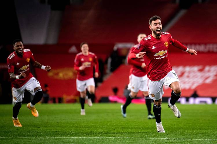 B费灾难性发挥！曼联13又输球，4场客战不胜，本赛季7战仅赢2场