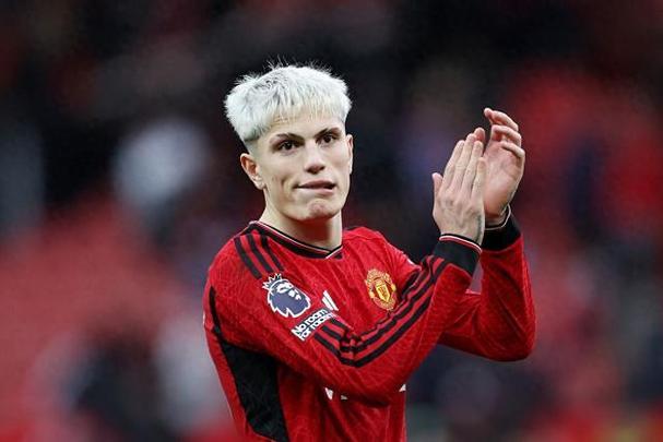 乔-科尔:西汉姆官宣换帅的时机很奇怪,波特没得到足够的支持