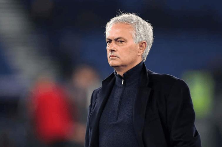 穆帅:永远是蓝军一员!我成就了更伟大的切尔西,他们也成就了我