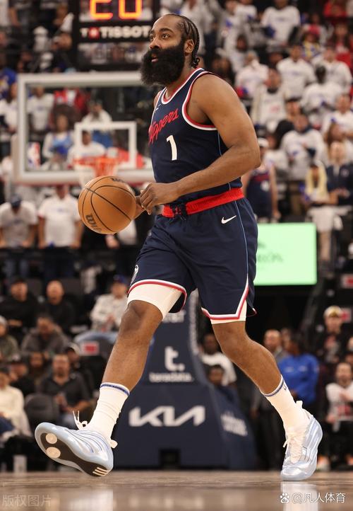 哈登:我个人成就拿满了 目前的快船强大且健康&这是夺冠前提