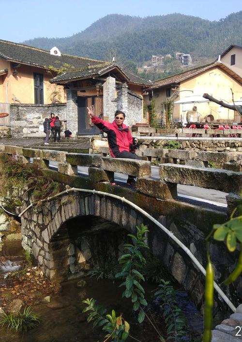 小桥：三球今夏一直泡在训练馆里 迫不及待想让大家看到他的进步