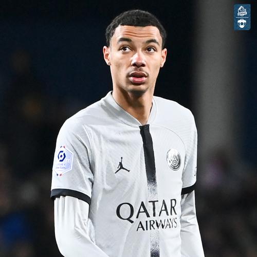 迪尼谈埃基蒂克脱衣染黄:因为庆祝就惩罚球员,只会扼杀比赛激情