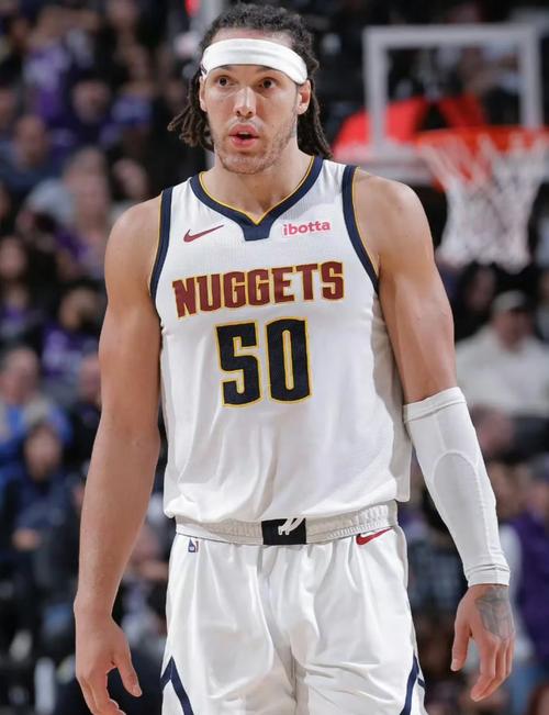 上赛季防守第21！戈登：如果我们有联盟前10的防守 我们就能夺冠