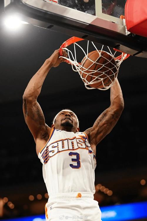 比尔：我100%想长留快船 我妻子就是洛杉矶的&我也很适应这里