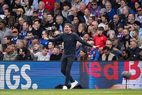 格拉斯纳有能!五大联赛当前不败榜:水晶宫18场最多,巴萨9场第2