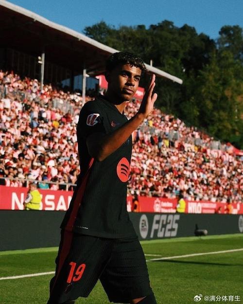 弗里克:亚马尔天赋异禀,会成为有史以来最出色的球员之一