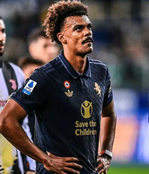 维加:没能留在尤文略感遗憾 感激尤文给予的一切