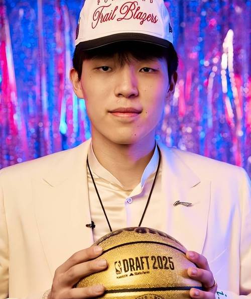 比卢普斯：NBA的节奏很快 杨瀚森需要适应我们比赛的速度