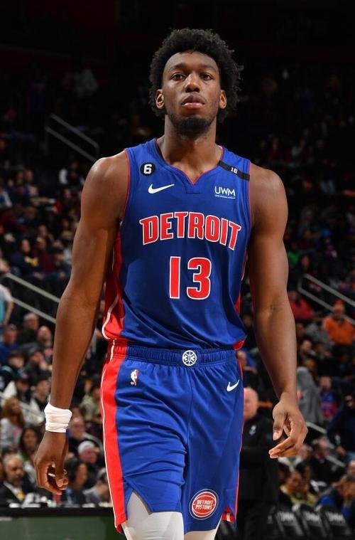 活塞主帅：勒韦尔进攻组织传球都很棒 我们会充分利用他的全面性