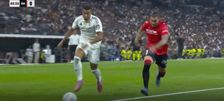 最后时刻被判点球,瓜帅赛后:我对西班牙裁判没什么好说的