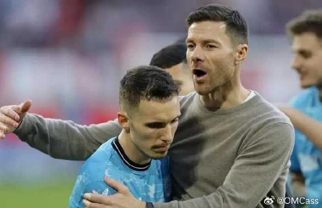 格里马尔多：勒沃库森踢出了本赛季最好的表现，没获胜我们很失望