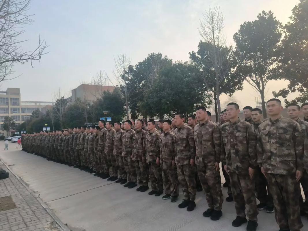 青岛小伙子们国庆假期练兵忙!球队一天两练、一周放假一天