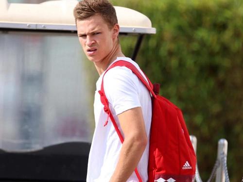 基米希：来拜仁10年经历8任主帅，能和同一教练进入新赛季是好事