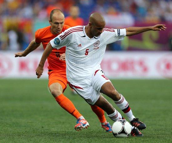 罗本:如今的年轻球员比过去轻松 有的人需要鼓励有的则需要督促