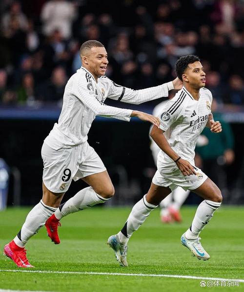 马林：皇马是世界最佳俱乐部，在伯纳乌踢球总令人兴奋并充满动力