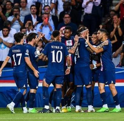 穆迪：教练组正在尝试一些不同的战术思路 这算是全新的体系！