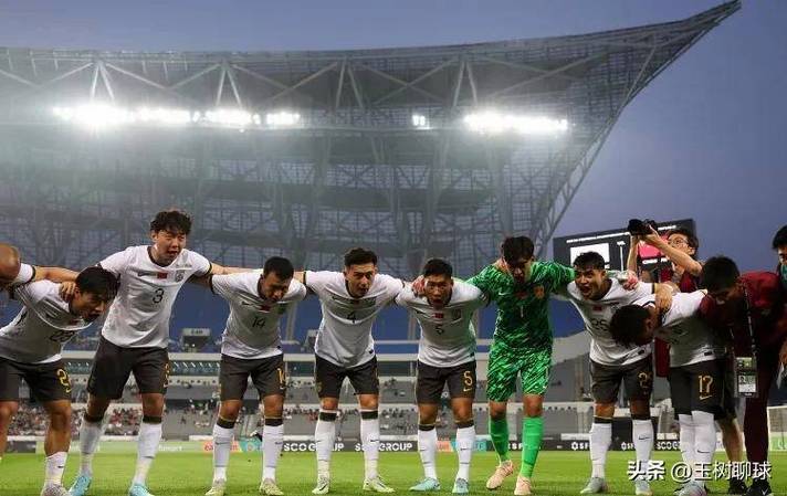 上月代表库拉索首秀!谢菲联主帅:华裔球员陈达毅将伤缺4-6周