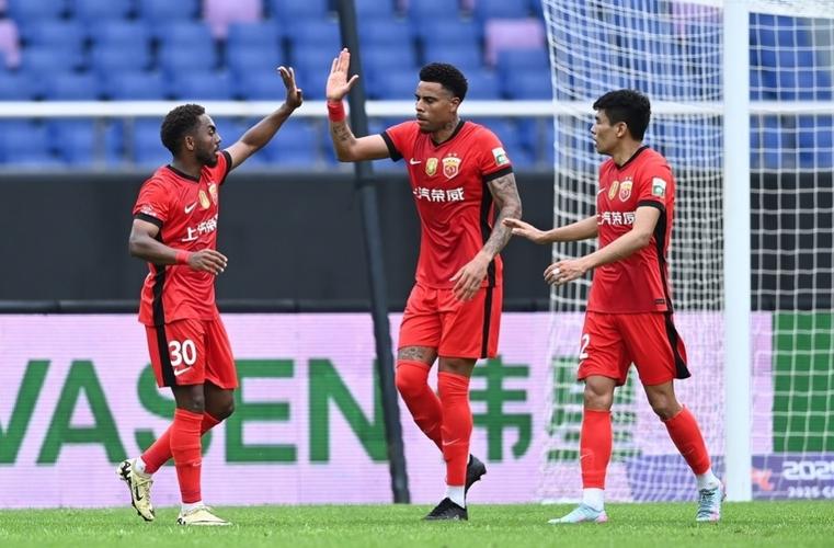 7场不败！弗兰克：击败利兹联拿到三分很重要 特尔是本场最佳