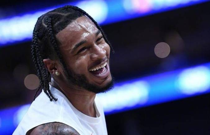 伊森:狄龙告诉我不要纠结某个回合 我喜欢乌度卡严格的执教风格