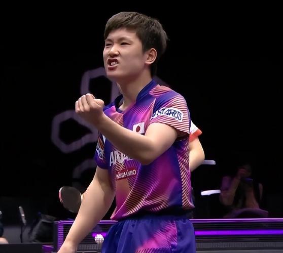 打得沉稳了！海兰德8中5轰全场最高18分外加3板3助1断