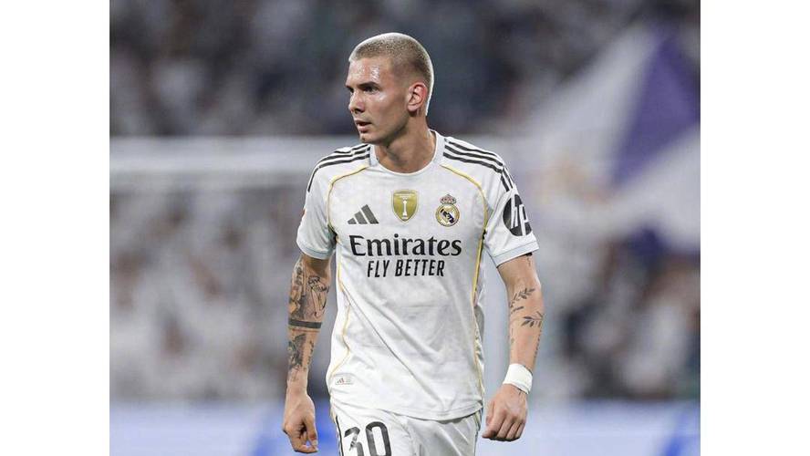 记者:皇马对姆巴佩、马斯坦托诺带伤前往国家队感到不满