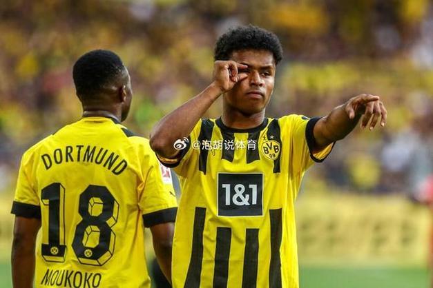 标价8000万欧!图片报:巴萨有意签下23岁多特前锋阿德耶米