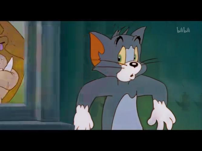 猫抓老鼠专业对口🐁黑猫桑德兰球迷晒照，在老特拉福德抓住老鼠