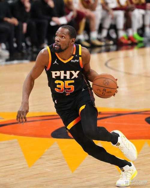 肯扬-马丁:新赛季杜兰特是MVP黑马 火箭是雷霆在西部的唯一威胁