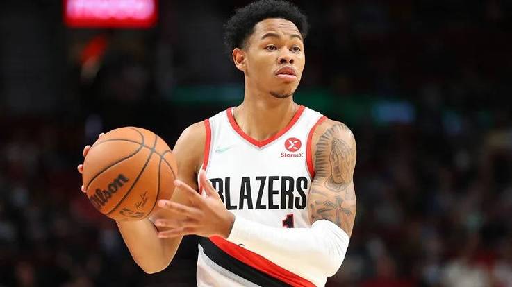 獭兔养伤!绿军拆队削减开支 布朗+怀特+西蒙斯在东部是啥水平?