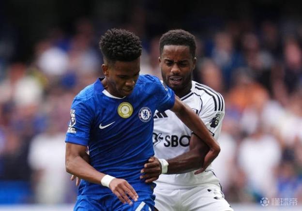 太阳报:切尔西18岁小将埃斯特旺开启慈善项目,免费为青少年服务