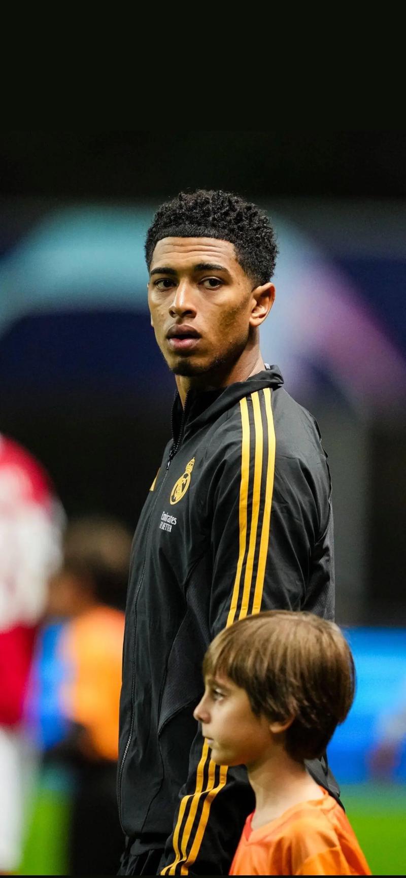 亨德森：贝林厄姆是世界级的球员，他的人品也同样是顶尖的