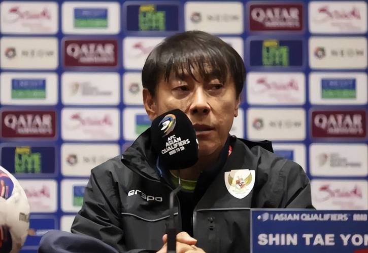 带队65天+10场仅取2胜！官方：蔚山HD主帅申台龙下课